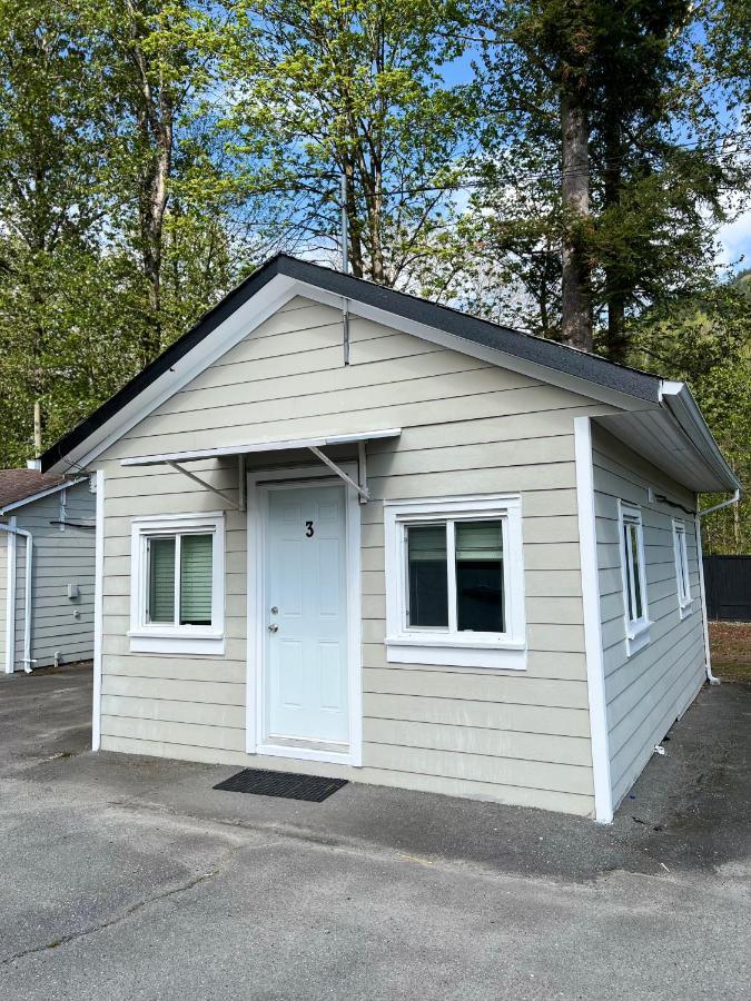 Lake Errock Motel Harrison Mills 외부 사진